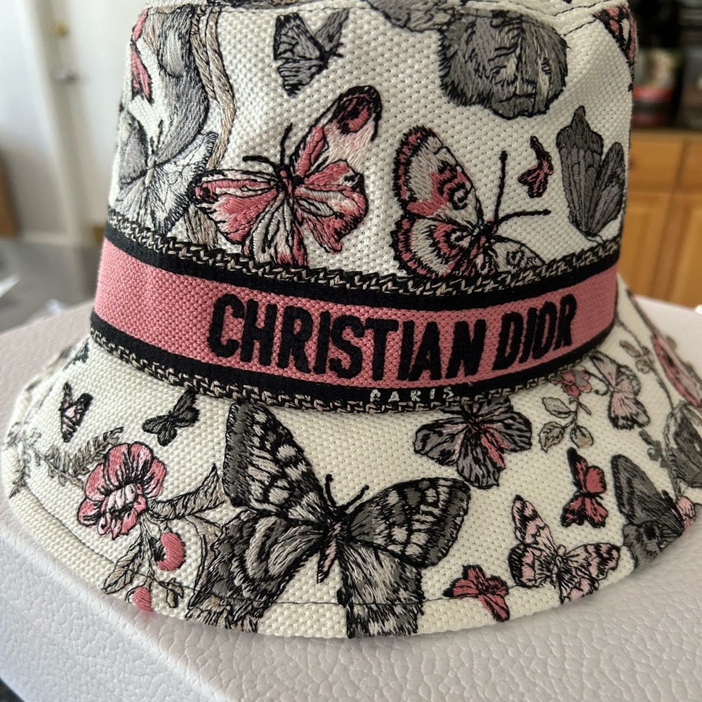 D-Bobby Toile de Jouy bucket hat